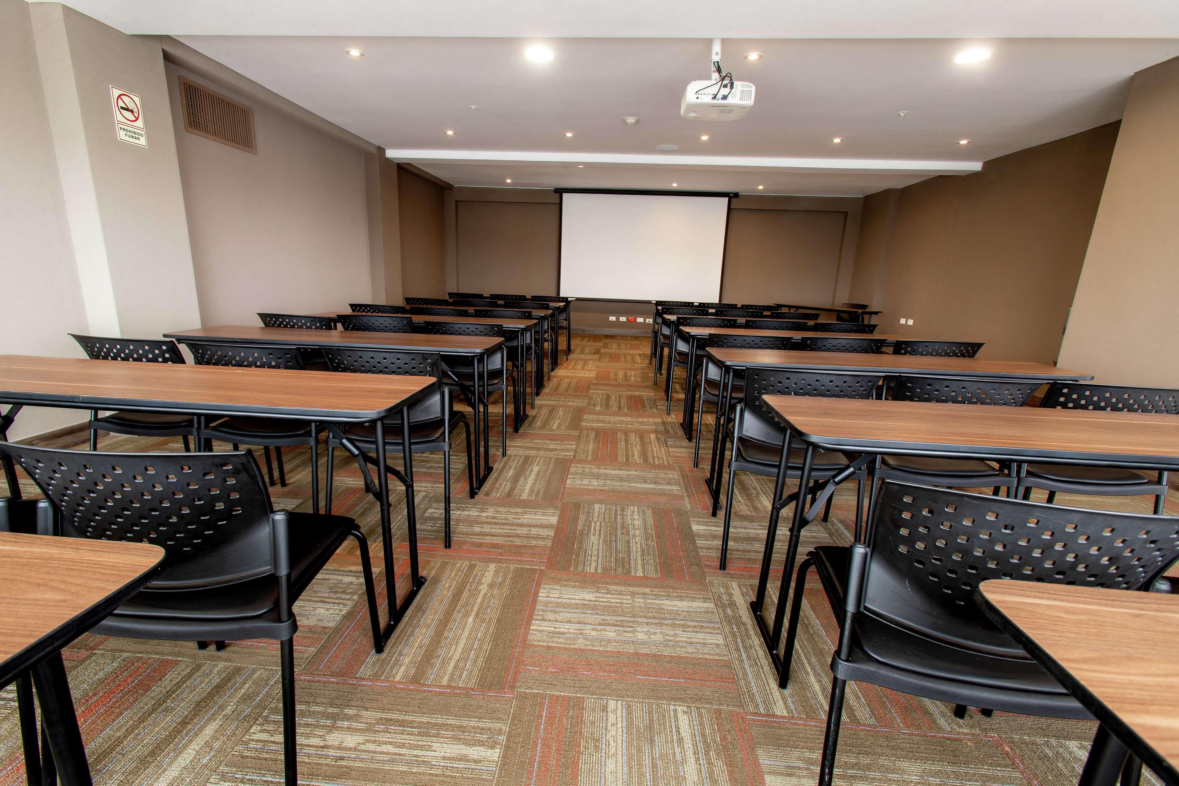 Hampton By Hilton Lima San Isidro Hotell Eksteriør bilde
