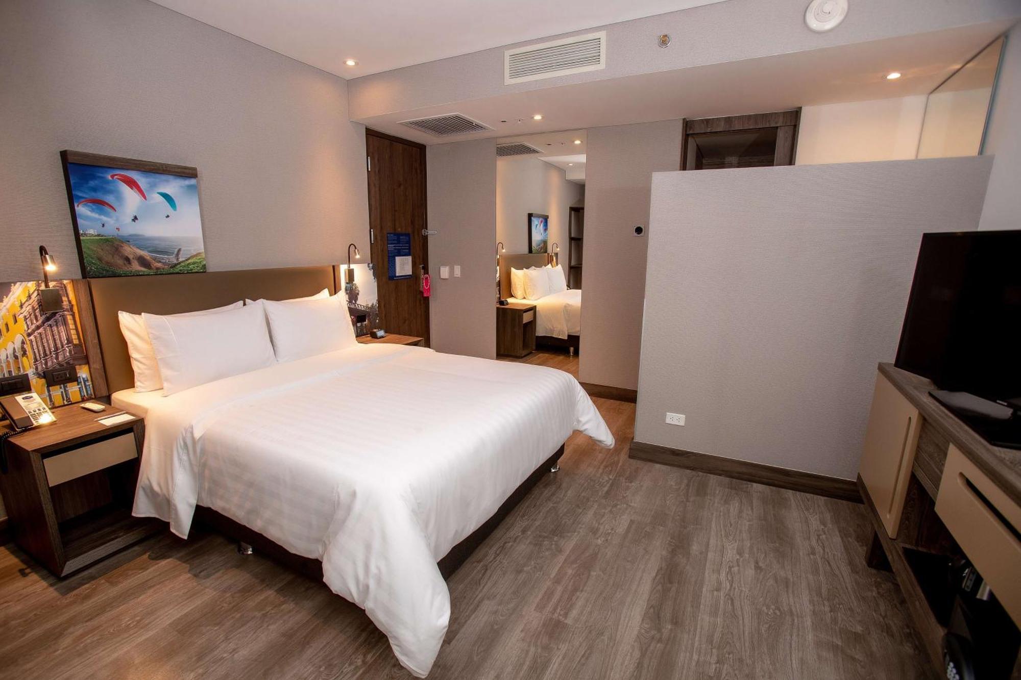 Hampton By Hilton Lima San Isidro Hotell Eksteriør bilde